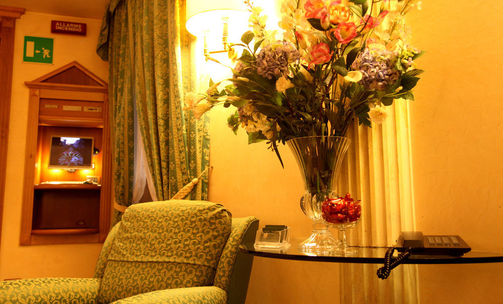 Colonna Room Rental Frascati Dış mekan fotoğraf